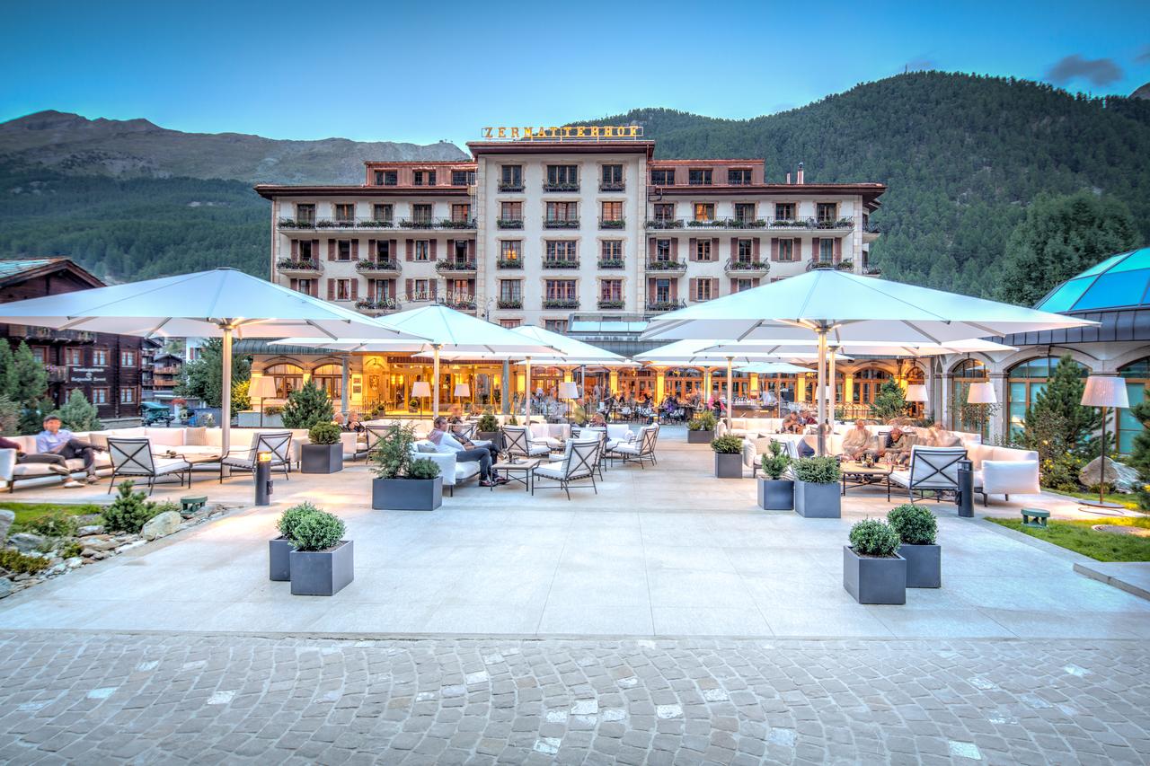 Grand Hotel Zermatterhof in summer