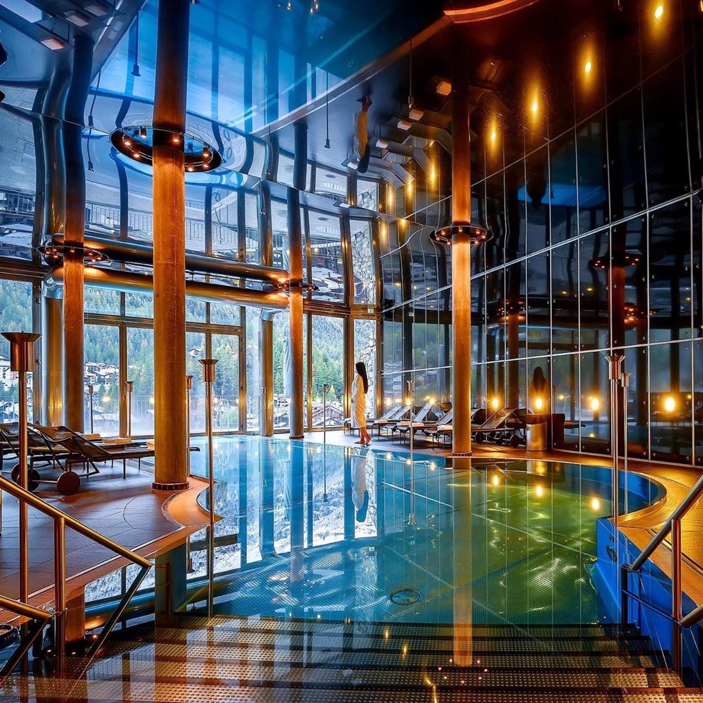 Best hotels & chalets with swimming pool in Zermatt | Zermatt Luxury Hotels